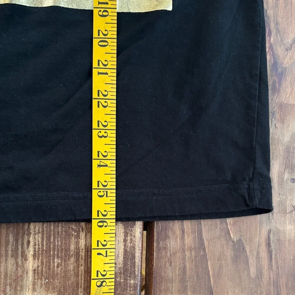 Guess Men's Black Short Sleeve Tee With Guess Logo On Chest Size S - Picture 5 of 7